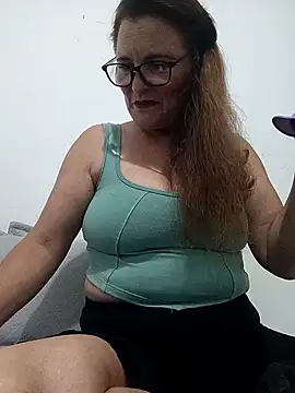Snapshot of florecita_69 chatting on 04-30-26, 12:55 florecita 69 online show from 04-30-26, 12:55