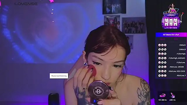 Snapshot of Moonlightt_21 chatting on 03-15-26, 08:15 Moonlightt 21 online show from 03-15-26, 08:15