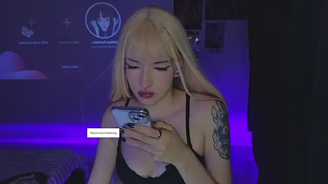Snapshot of Moonlightt_21 chatting on 03-22-26, 02:48 Moonlightt 21 online show from 03-22-26, 02:48