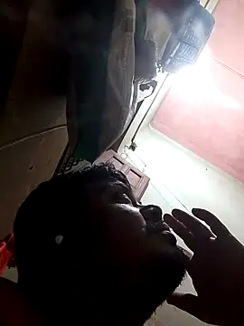 CatchingBouquet online show from 10-03-25, 02:47