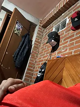 Snapshot of Rufc_0230 chatting on 01-11-26, 06:29 Rufc 0230 online show from 01-11-26, 06:29