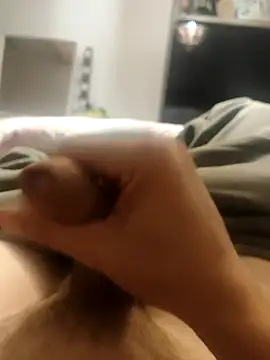 Snapshot of Juansexpleasure83 chatting on 09-26-25, 12:25 Juansexpleasure83 online show from 09-26-25, 12:25