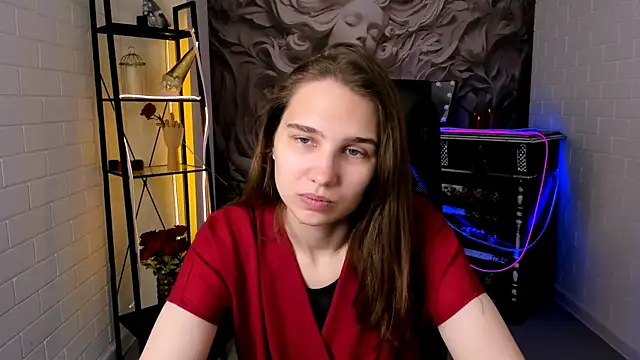 TessaMill online show from 09-10-25, 05:07