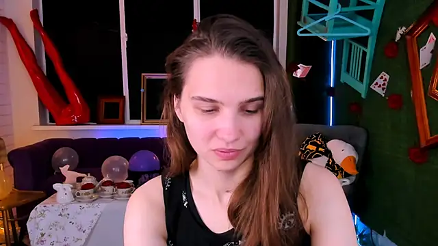 TessaMill online show from 09-23-25, 05:10