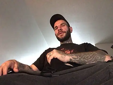 BlueCollarTattoos online show from 04-16-26, 08:53