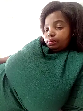 ShySexyBaddiexx online show from 09-22-25, 09:33