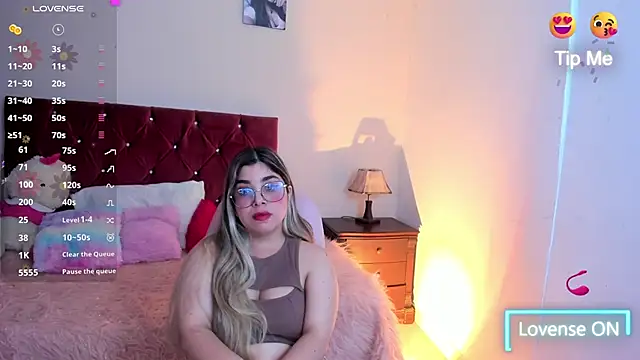 Snapshot of Madisson_Star1 chatting on 02-14-26, 03:47 Madisson Star1 online show from 02-14-26, 03:47