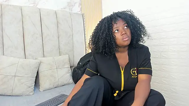 kiarazafira online show from 09-12-25, 10:15