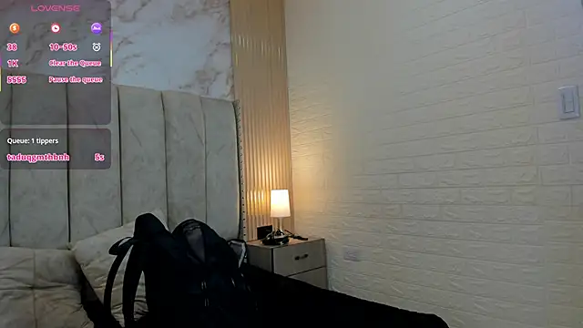 kiarazafira online show from 09-13-25, 10:26