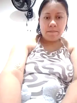 Snapshot of Hot_Rihanna chatting on 03-09-26, 05:06 Hot Rihanna online show from 03-09-26, 05:06