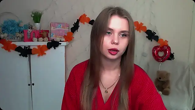 Snapshot of OceanicDawn chatting on 10-07-25, 06:54 OceanicDawn online show from 10-07-25, 06:54