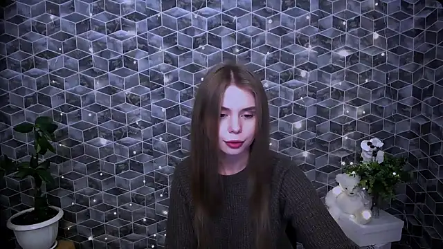 Snapshot of OceanicDawn chatting on 11-12-25, 10:15 OceanicDawn online show from 11-12-25, 10:15