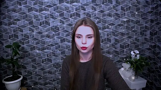 Snapshot of OceanicDawn chatting on 11-13-25, 06:01 OceanicDawn online show from 11-13-25, 06:01