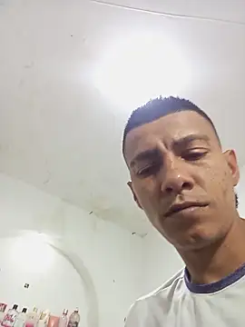 paisita122 online show from 04-20-26, 02:36