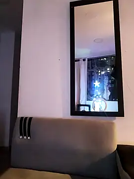 Hiroshi Shen online show from 12-17-25, 11:11