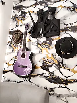 Hiroshi Shen online show from 01-16-26, 01:26