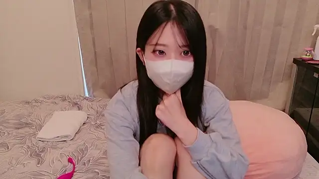 Snapshot of OSUSHI-CHAN chatting on 07-22-26, 08:22 OSUSHI-CHAN online show from 07-22-26, 08:22