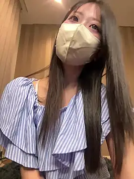 Snapshot of OSUSHI-CHAN chatting on 07-23-26, 05:55 OSUSHI-CHAN online show from 07-23-26, 05:55