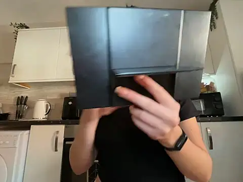 Snapshot of FrancescaXO chatting on 03-11-26, 08:42 FrancescaXO online show from 03-11-26, 08:42