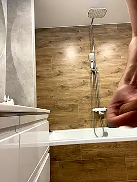 Snapshot of knyazi chatting on 10-26-25, 06:19 knyazi online show from 10-26-25, 06:19