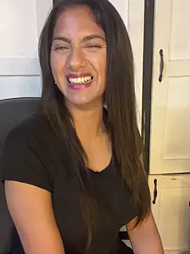 Snapshot of chicachocolate01 chatting on 09-30-25, 03:55 chicachocolate01 online show from 09-30-25, 03:55