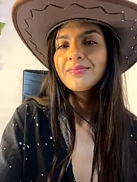 Snapshot of chicachocolate01 chatting on 10-30-25, 02:13 chicachocolate01 online show from 10-30-25, 02:13