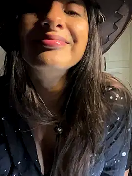 Snapshot of chicachocolate01 chatting on 10-30-25, 07:03 chicachocolate01 online show from 10-30-25, 07:03