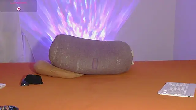 MrsNehir online show from 11-12-25, 08:30