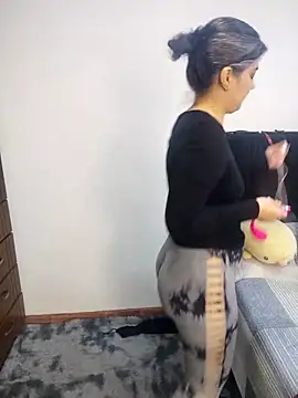 queemking online show from 02-19-26, 07:21