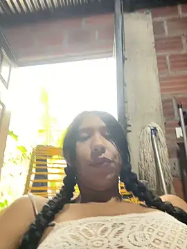 Snapshot of latin_girls_69_ chatting on 10-17-25, 09:39 latin girls 69 online show from 10-17-25, 09:39