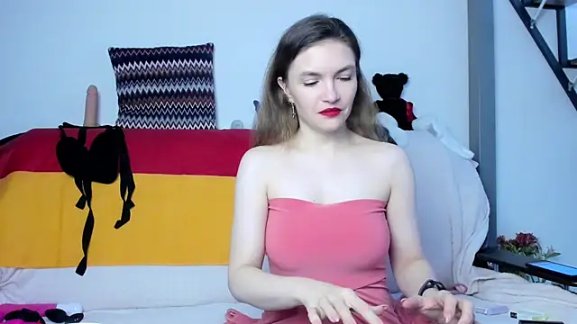 Katherine Twilight online show from 02-08-25, 07:15