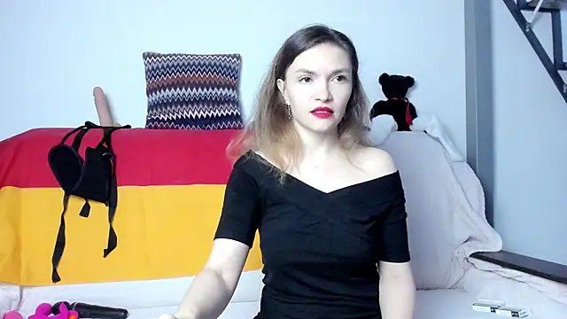 Katherine Twilight online show from 03-20-25, 03:25