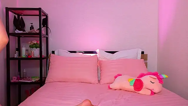 Snapshot of daddy_digger chatting on 10-16-25, 01:39 daddy digger online show from 10-16-25, 01:39