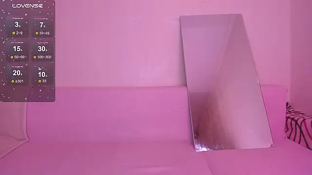 Snapshot of Lil_Foxy9 chatting on 02-05-26, 01:16 Lil Foxy9 online show from 02-05-26, 01:16