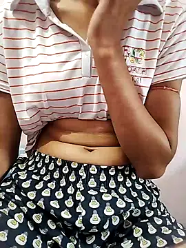 Snapshot of Sx-Maniya chatting on 10-15-25, 10:59 Sx-Maniya online show from 10-15-25, 10:59