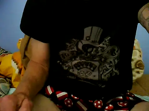 Snapshot of KokosMartin chatting on 09-14-25, 12:15 KokosMartin online show from 09-14-25, 12:15