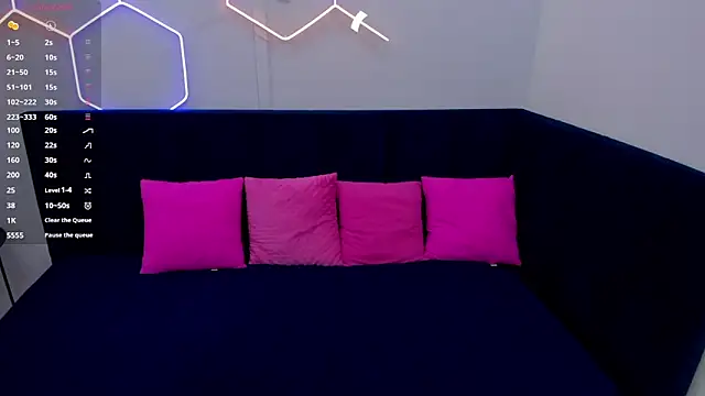 Snapshot of Kat__cat chatting on 09-14-25, 02:00 Kat cat online show from 09-14-25, 02:00