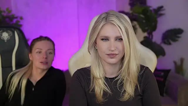 Snapshot of Scarlett_Sweet054 chatting on 10-02-25, 02:24 Scarlett Sweet054 online show from 10-02-25, 02:24