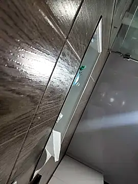 Juli-777 online show from 12-14-25, 09:52