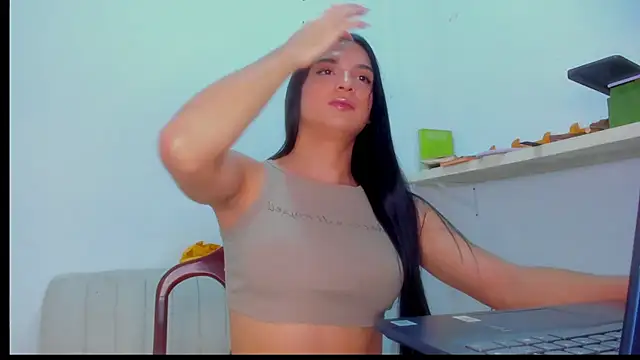 ISA BELLA VZL online show from 04-10-26, 06:45