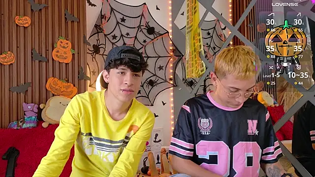 Axel  Evans online show from 10-22-25, 12:49