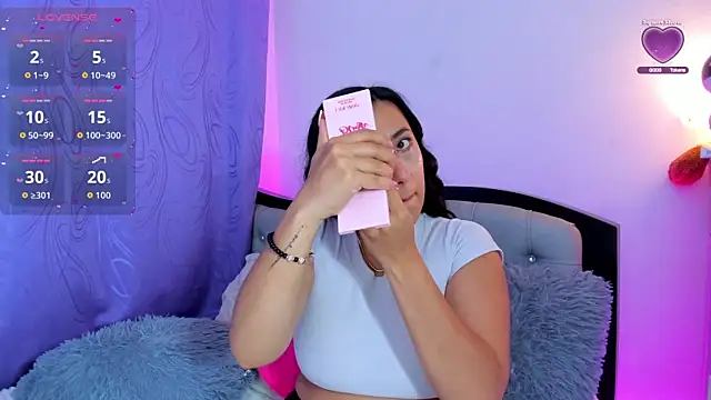 my aleja  online show from 04-21-26, 01:42