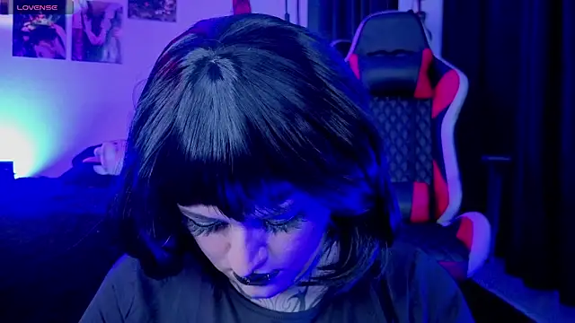 Snapshot of Mariana_velezz chatting on 10-23-25, 01:16 Mariana velezz online show from 10-23-25, 01:16