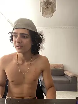 Snapshot of juliie_star chatting on 09-13-25, 09:47 juliie star online show from 09-13-25, 09:47