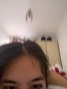 Snapshot of juliie_star chatting on 09-27-25, 02:11 juliie star online show from 09-27-25, 02:11