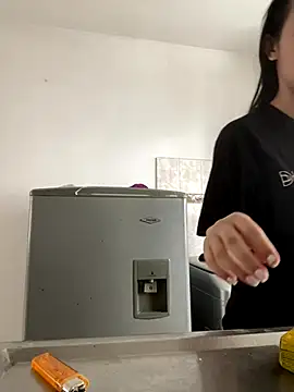 Snapshot of juliie_star chatting on 10-07-25, 01:19 juliie star online show from 10-07-25, 01:19