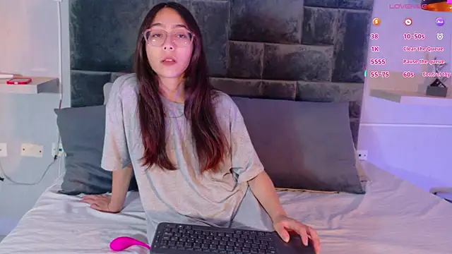 juliie star online show from 05-29-26, 11:47