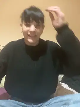 Snapshot of SarettaB90 chatting on 03-04-26, 12:49 SarettaB90 online show from 03-04-26, 12:49