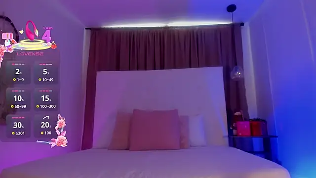 M0lly Beckers online show from 11-17-25, 02:01