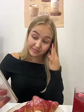 CandyVice online show from 10-30-25, 05:24